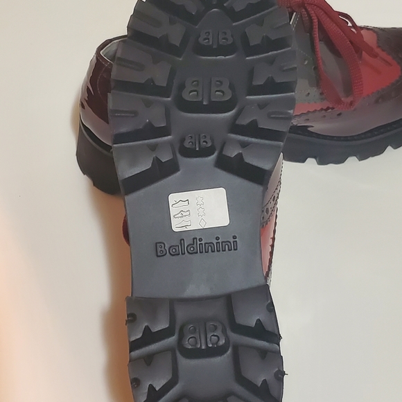 Authentic Baldinini Leather Italian Designer Shoes - Picture 4 of 4